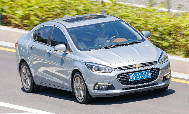 CHEVROLET CRUZE 1.4 LTZ — foto 2