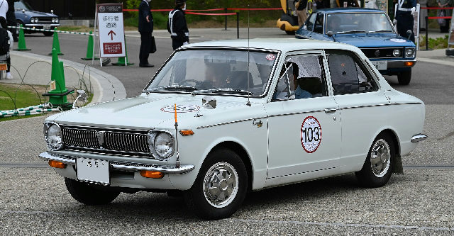 TOYOTA COROLLA BASE / ÚNICA