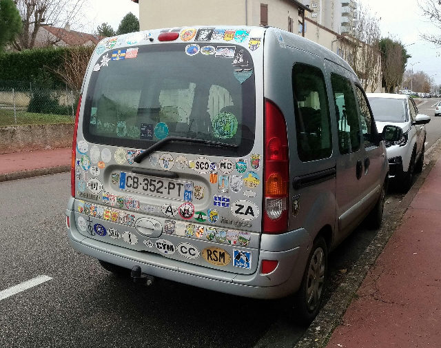 RENAULT KANGOO BASE / ÚNICA — foto 2